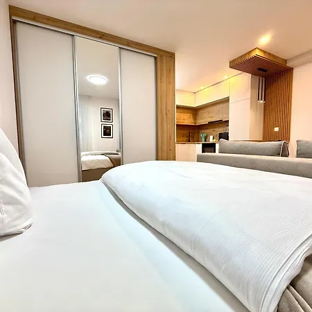 No 108 Lebada Apartament Bucureşti