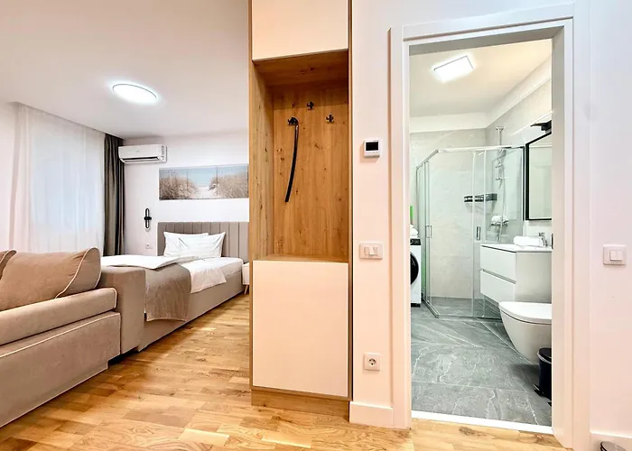 No 108 Lebada Бухарест